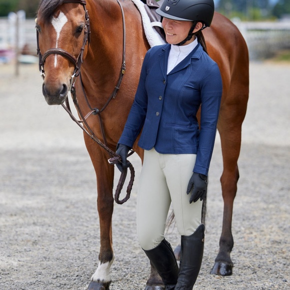 Kerrits Activewear Kids Affinity™ Ice Fil® Knee Patch Breech Size LSAND / L - Picture 2 of 7